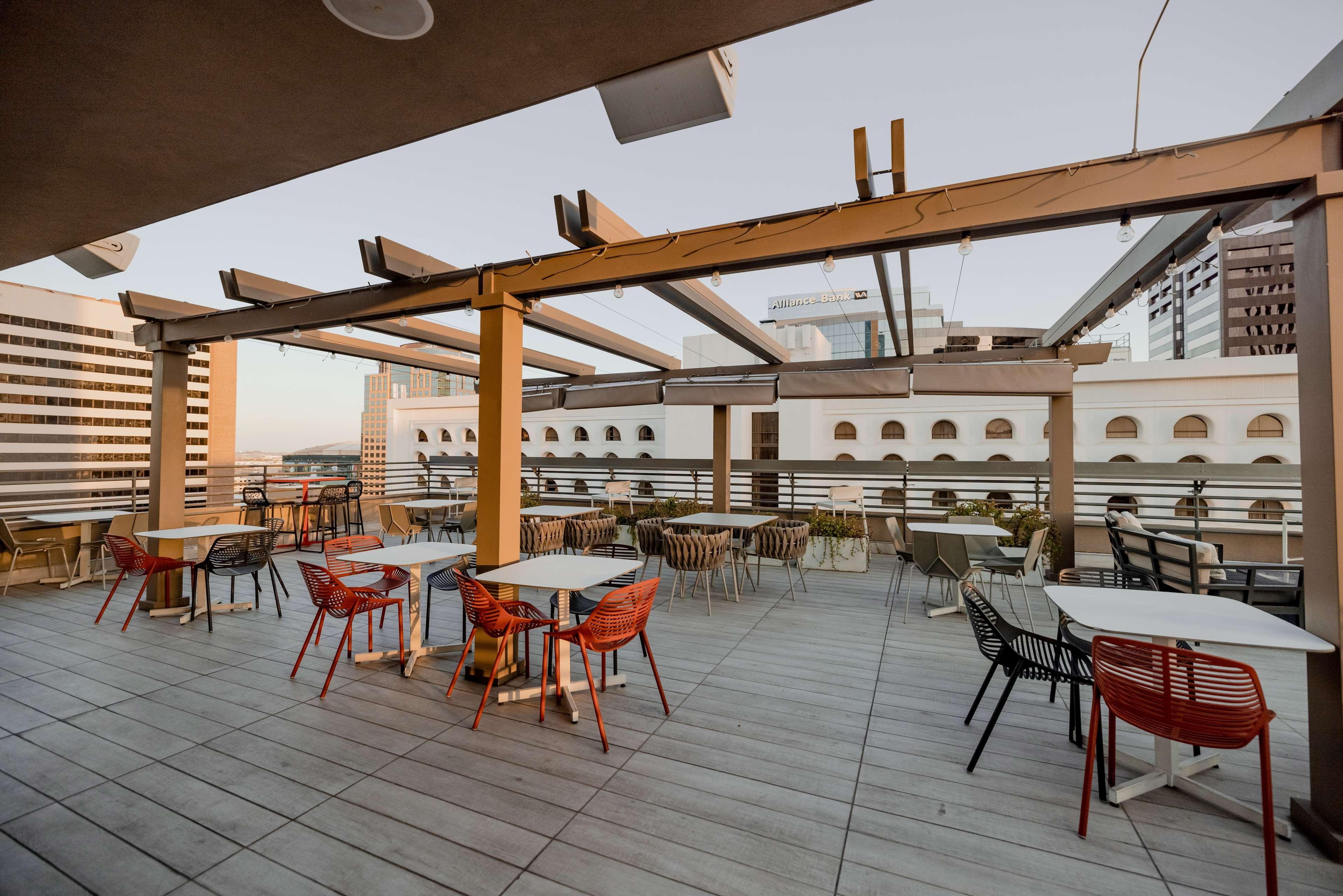 Hilton Garden Inn Phoenix Downtown Exterior foto